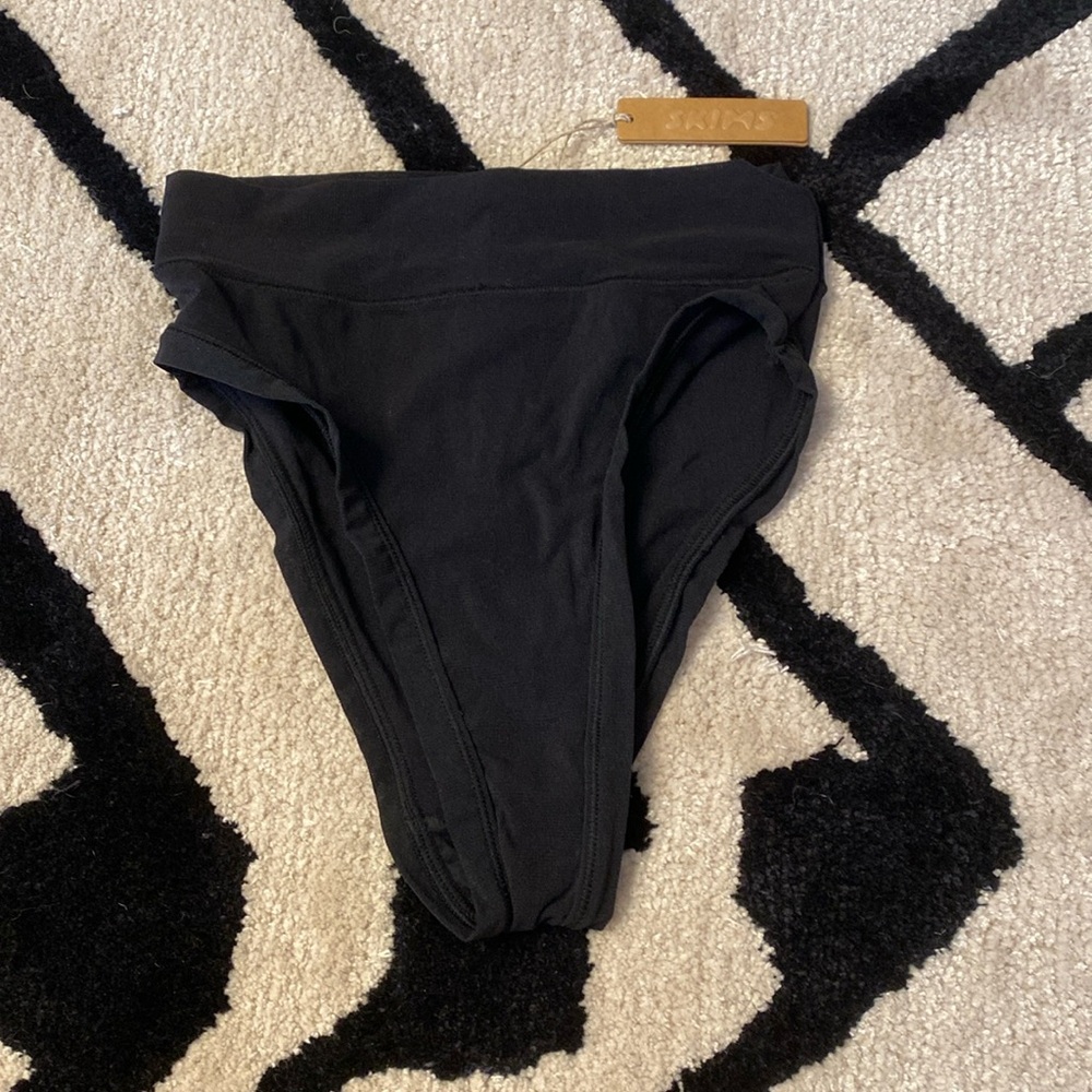 NWT! SKIMS Mesh Brief